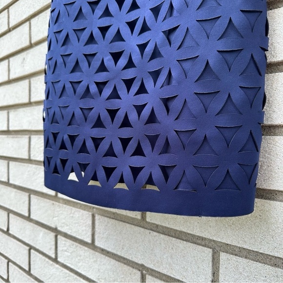 Lilly Pulitzer Mango Laser Cut Navy Blue Shift Dress Scuba Ponte - Picture 5 of 12